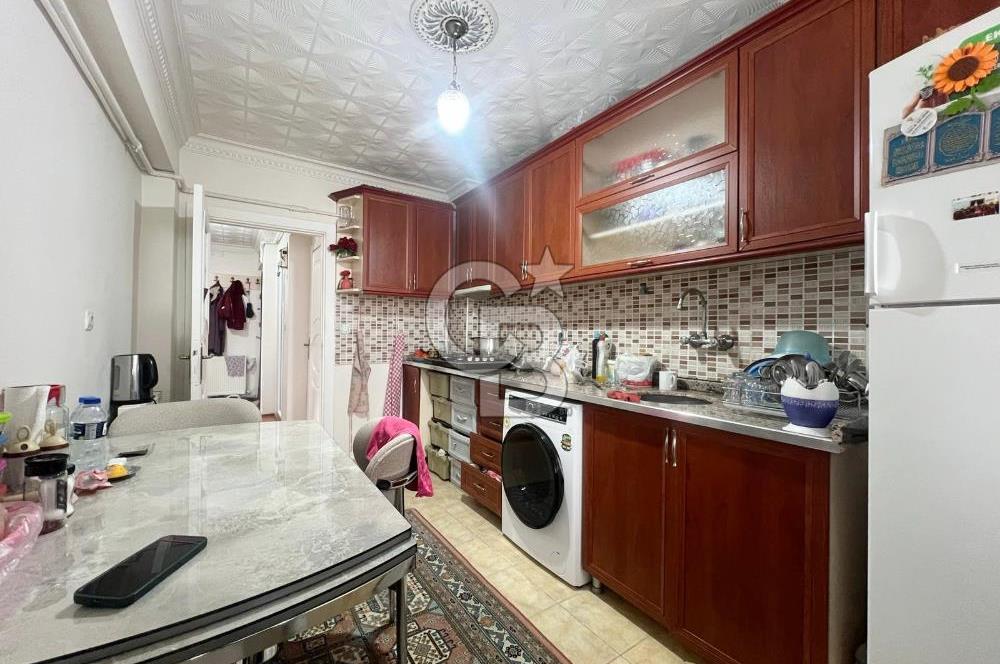 GAMZE ÖZDEMİR CD. ÜZERİ EMSALLERİN ALTINDA BAKIMLI ÖN CEPHE 3+1 