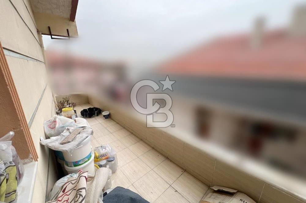 GAMZE ÖZDEMİR CD. ÜZERİ EMSALLERİN ALTINDA BAKIMLI ÖN CEPHE 3+1 