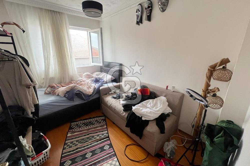 GAMZE ÖZDEMİR CD. ÜZERİ EMSALLERİN ALTINDA BAKIMLI ÖN CEPHE 3+1 