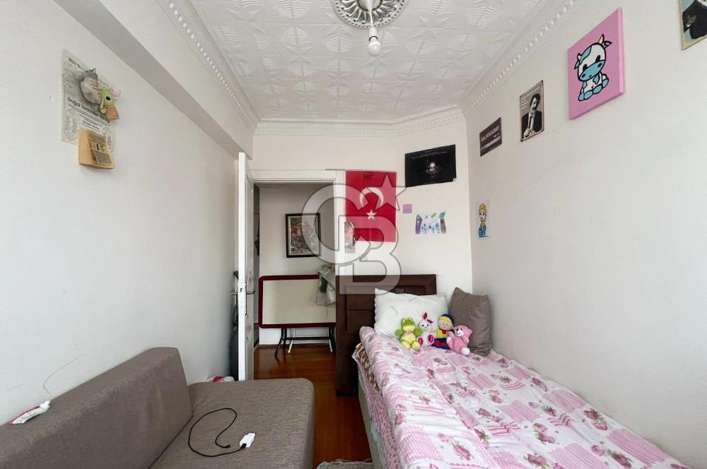 GAMZE ÖZDEMİR CD. ÜZERİ EMSALLERİN ALTINDA BAKIMLI ÖN CEPHE 3+1 