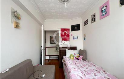 GAMZE ÖZDEMİR CD. ÜZERİ EMSALLERİN ALTINDA BAKIMLI ÖN CEPHE 3+1 