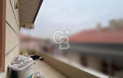 GAMZE ÖZDEMİR CD. ÜZERİ EMSALLERİN ALTINDA BAKIMLI ÖN CEPHE 3+1 