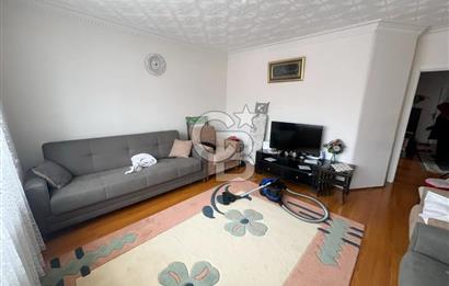 GAMZE ÖZDEMİR CD. ÜZERİ EMSALLERİN ALTINDA BAKIMLI ÖN CEPHE 3+1 