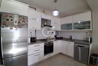 Bornova Ergene Mahallesinde 3+1  Önü Açık Satılık Arakat Ev - 1 - 323242