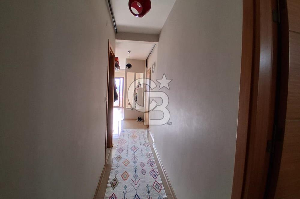 Bornova Ergene Mahallesinde 3+1  Önü Açık Satılık Arakat Ev