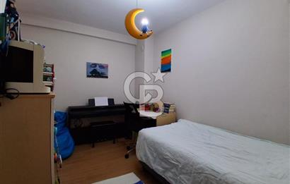 Bornova Ergene Mahallesinde 3+1  Önü Açık Satılık Arakat Ev