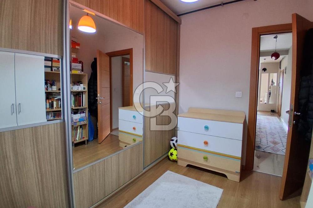 Bornova Ergene Mahallesinde 3+1  Önü Açık Satılık Arakat Ev