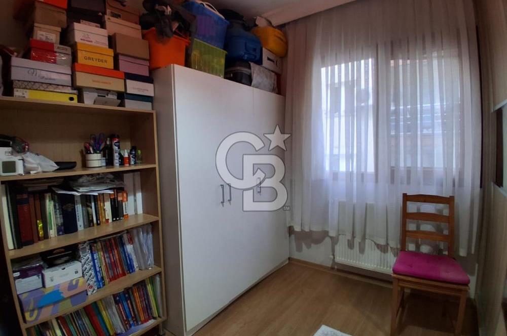 Bornova Ergene Mahallesinde 3+1  Önü Açık Satılık Arakat Ev