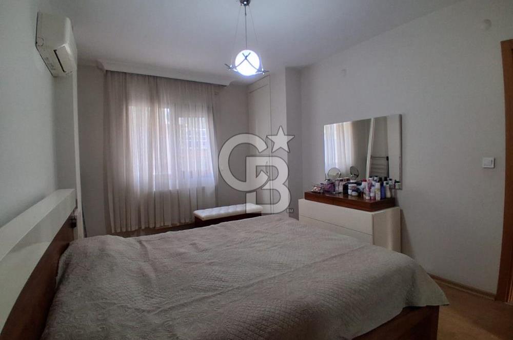 Bornova Ergene Mahallesinde 3+1  Önü Açık Satılık Arakat Ev