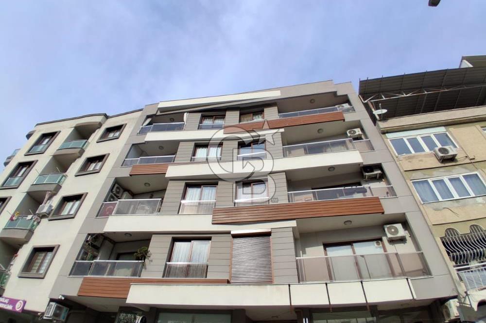 Bornova Ergene Mahallesinde 3+1  Önü Açık Satılık Arakat Ev