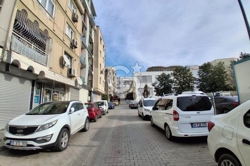 Bornova Ergene Mahallesinde 3+1  Önü Açık Satılık Arakat Ev