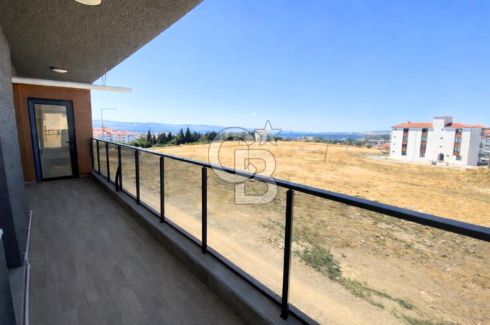 GELİBOLU'DA DENİZ VE KÖPRÜ MANZARALI 3+1 İSKANLI SIFIR DAİRELER