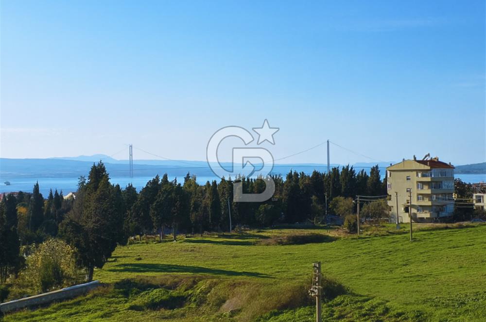 GELİBOLU'DA DENİZ VE KÖPRÜ MANZARALI 3+1 İSKANLI SIFIR DAİRELER