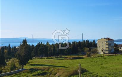 GELİBOLU'DA DENİZ VE KÖPRÜ MANZARALI 3+1 İSKANLI SIFIR DAİRELER