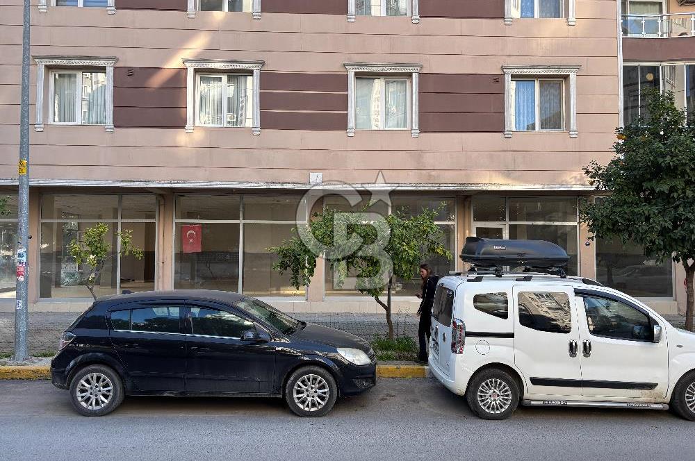 Torbalı Muratbey Mahallesinde Satılık Çift Cepheli Dükkan