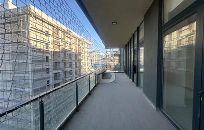 BAĞLICADA ,MÜKEMMEL LOKASYONDA HER İŞE UYGUN KUPON OFİS!