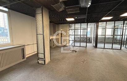 NEO'DAN Noramin İş Merkezin de 350 m2 Dekorasyonlu Ofis Fırsatı!