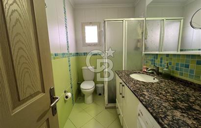 Karşıyaka Donanmacı'da Geniş Teraslı 2+1 Daire 