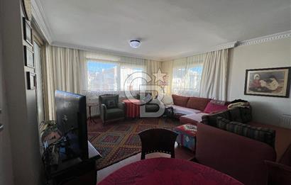Karşıyaka Donanmacı'da Geniş Teraslı 2+1 Daire 