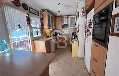 Karşıyaka Donanmacı'da Geniş Teraslı 2+1 Daire 