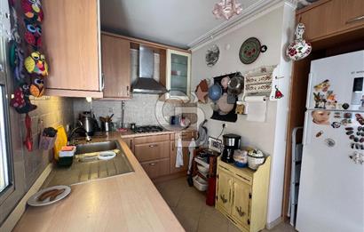 Karşıyaka Donanmacı'da Geniş Teraslı 2+1 Daire 