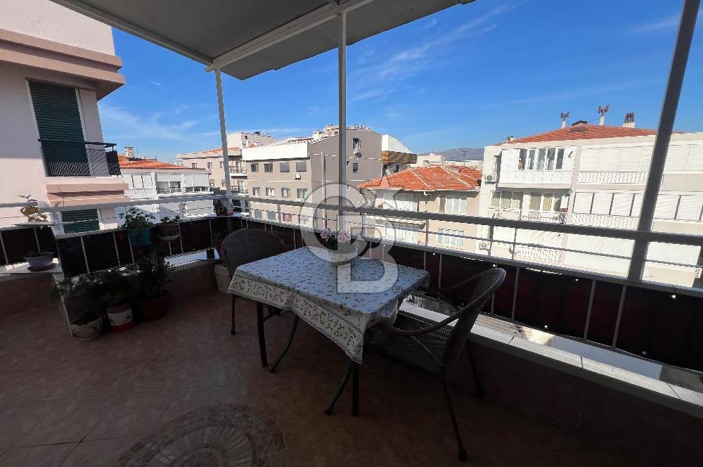 Karşıyaka Donanmacı'da Geniş Teraslı 2+1 Daire 