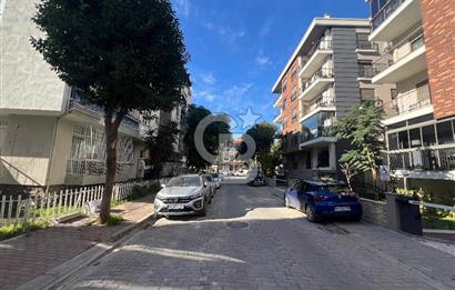 Karşıyaka Donanmacı'da Geniş Teraslı 2+1 Daire 