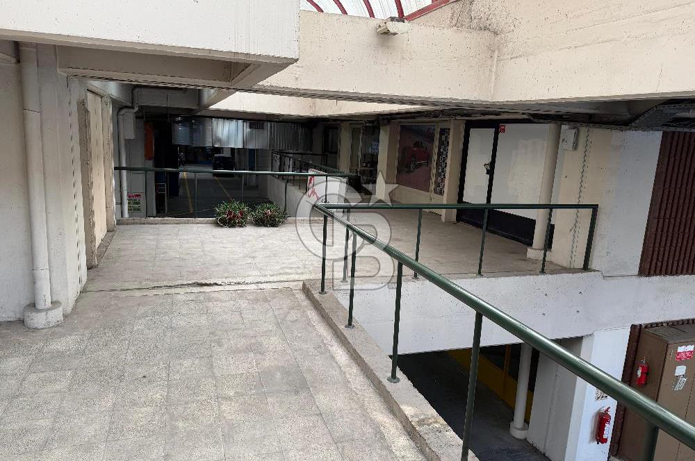 YEDPA C CADDESİ ÜZERİNDE 25 M2 CAMLI ÜST KAT DÜKKAN&OFİS