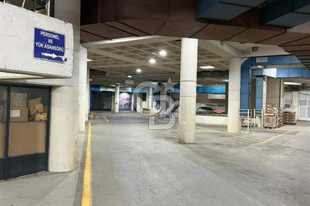 YEDPA C CADDESİ ÜZERİNDE 25 M2 CAMLI ÜST KAT DÜKKAN&OFİS