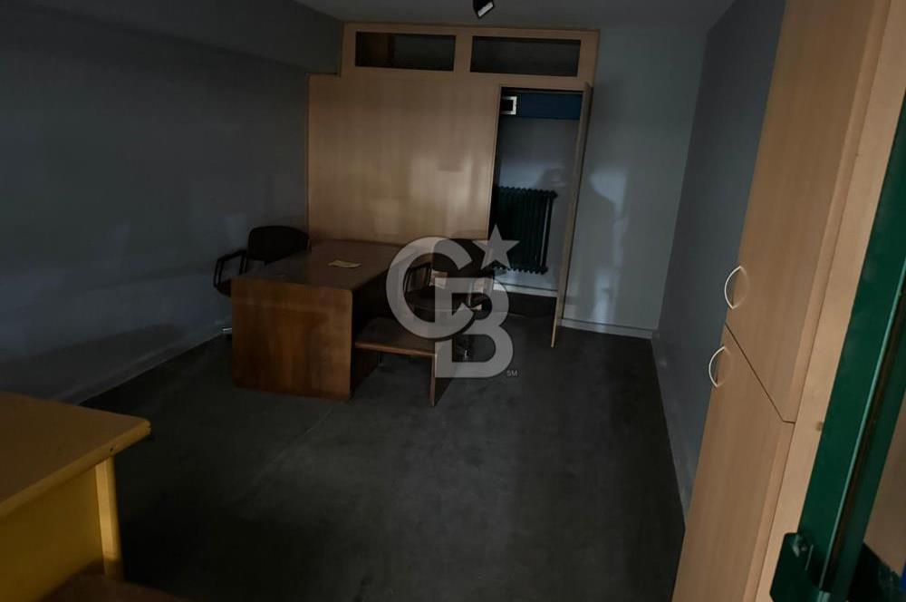 YEDPA C CADDESİ ÜZERİNDE 25 M2 CAMLI ÜST KAT DÜKKAN&OFİS