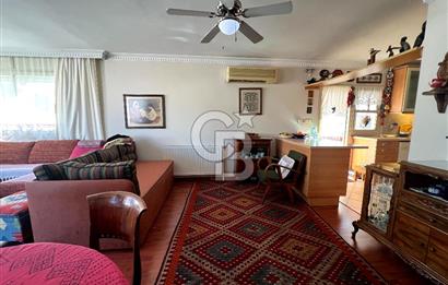 Karşıyaka Donanmacı'da Geniş Teraslı 2+1 Daire 