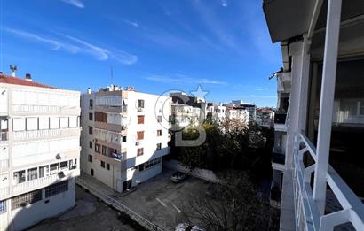 Karşıyaka Donanmacı'da Geniş Teraslı 2+1 Daire 