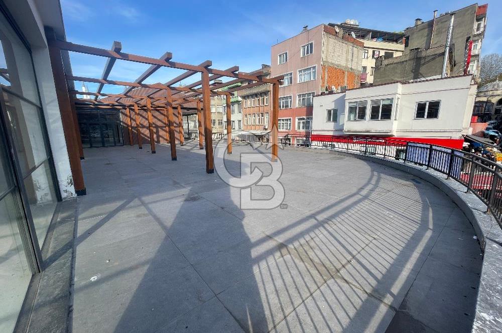 CB LİKA'DAN İŞLEK LOKASYONDA KİRALIK DÜKKAN