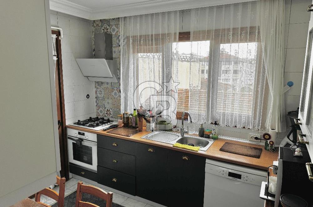 ATAŞEHİR İÇERENKÖY BUKET SOKAKTA YÜKSEK KATTA,FERAH 3+1 DAİRE