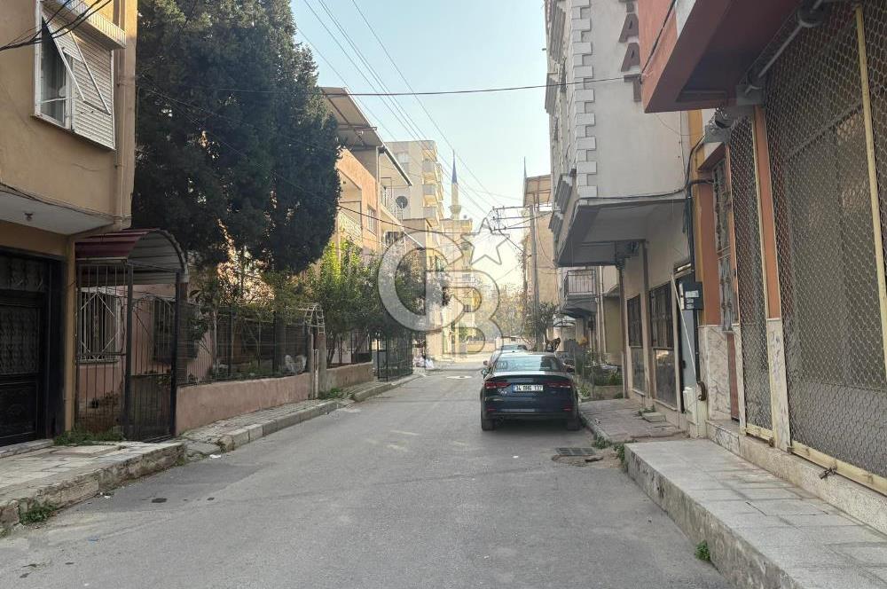 BORNOVA MEVLANA MAHALLESİ'NDE KİRALIK STÜDYO DAİRE