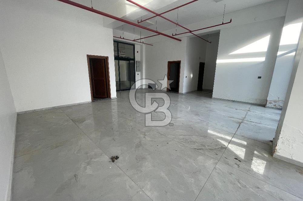 CB LİKA'DAN İŞLEK LOKASYONDA KİRALIK DÜKKAN