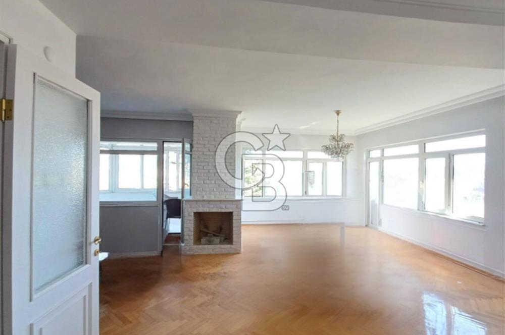 Levazım Aktaş Sitesi'nde 3+1 Satılık Daire