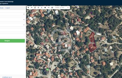 Kozak Kıranlıda Satılık İçinde Eski Taş Ev olan İmarlı Arsa