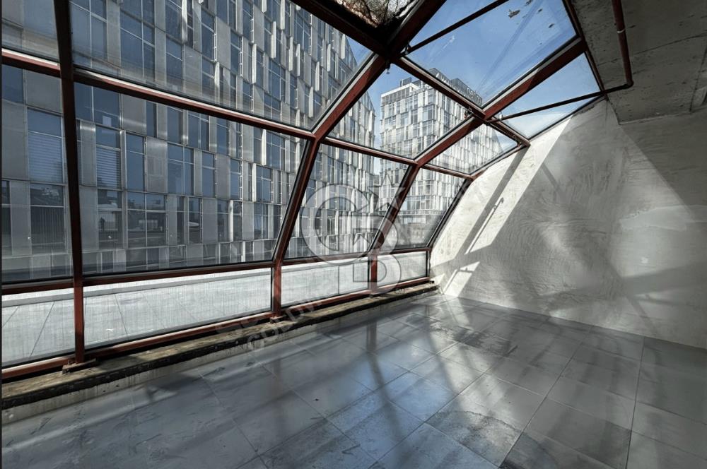 LEVENT NO:5 PLAZADA DUBLEKS OFİS FIRSATI!!