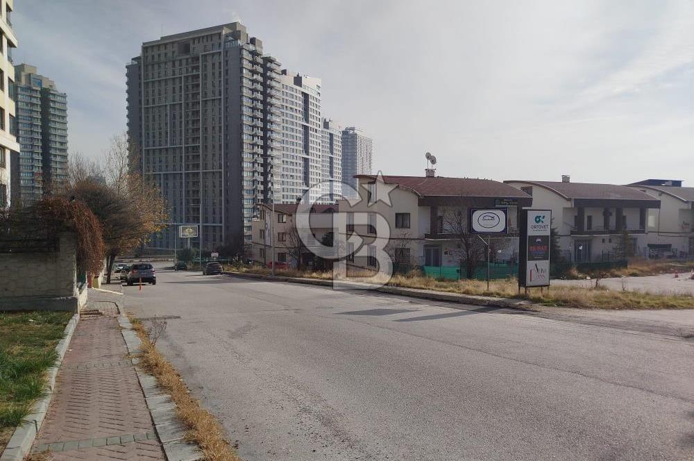 YAŞAMKENT BESA KARİNA ARKASI DOĞA KOLEJİ KARŞISI OTEL VE DÜKKAN KİRACILI SATILIK VİLLA