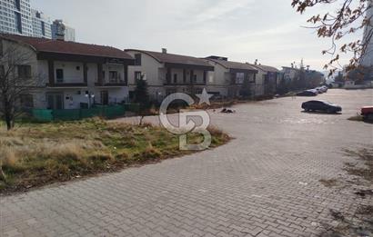 YAŞAMKENT BESA KARİNA ARKASI DOĞA KOLEJİ KARŞISI OTEL VE DÜKKAN KİRACILI SATILIK VİLLA