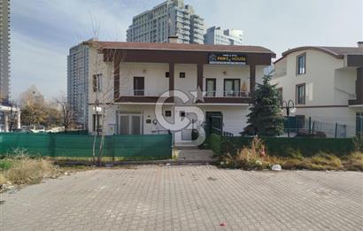 YAŞAMKENT BESA KARİNA ARKASI DOĞA KOLEJİ KARŞISI OTEL VE DÜKKAN KİRACILI SATILIK VİLLA