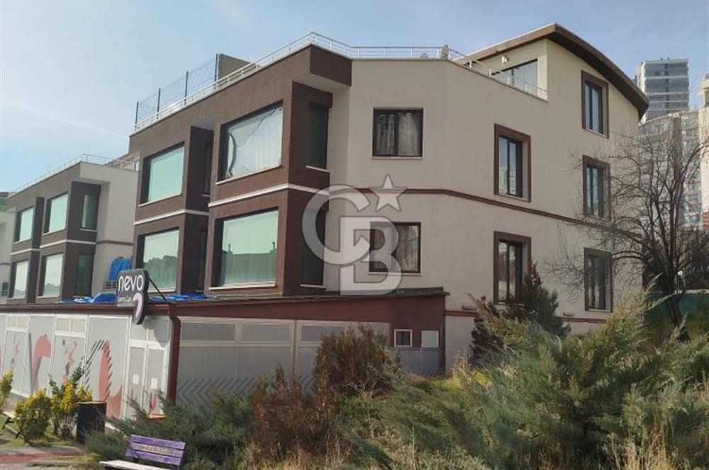 YAŞAMKENT BESA KARİNA ARKASI DOĞA KOLEJİ KARŞISI OTEL VE DÜKKAN KİRACILI SATILIK VİLLA