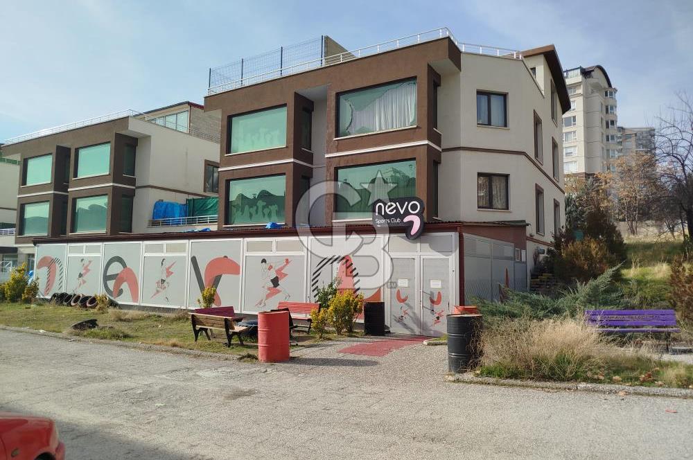 YAŞAMKENT BESA KARİNA ARKASI DOĞA KOLEJİ KARŞISI OTEL VE DÜKKAN KİRACILI SATILIK VİLLA