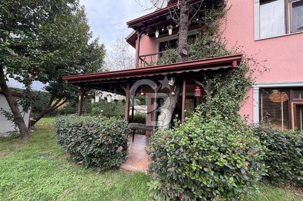 SAPANCADA YEŞİLLİKLER İÇERİSİNDE TRİPLEKS 4+1 EŞYALI VİLLA