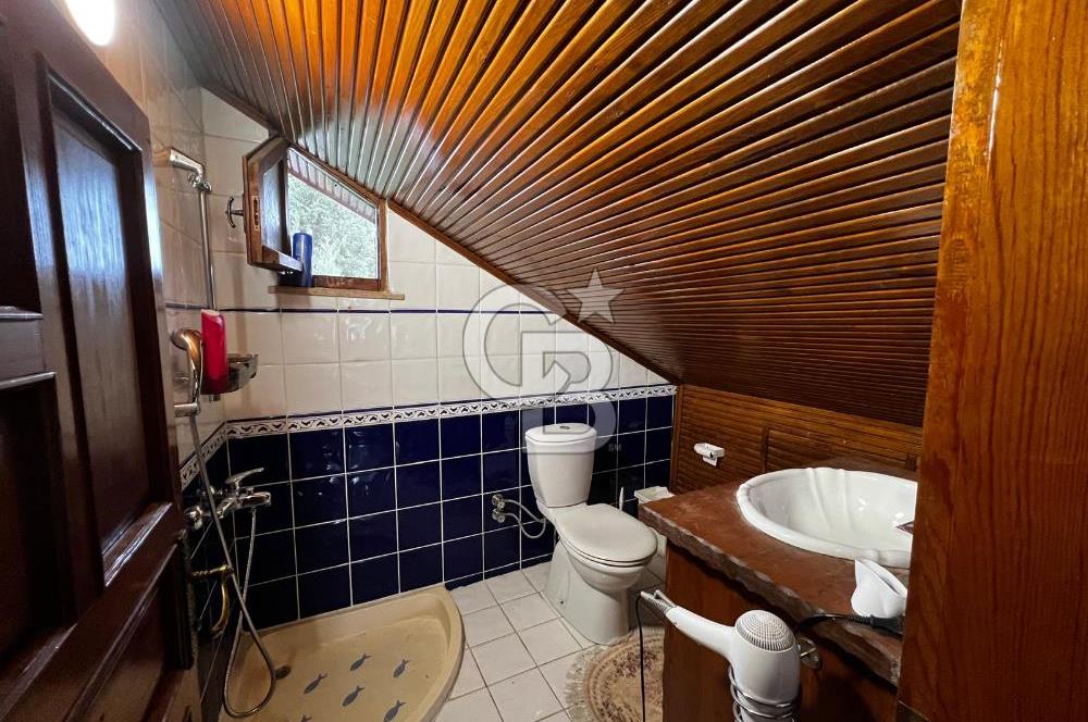 SAPANCADA YEŞİLLİKLER İÇERİSİNDE TRİPLEKS 4+1 EŞYALI VİLLA