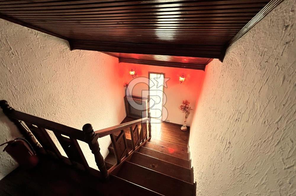 SAPANCADA YEŞİLLİKLER İÇERİSİNDE TRİPLEKS 4+1 EŞYALI VİLLA