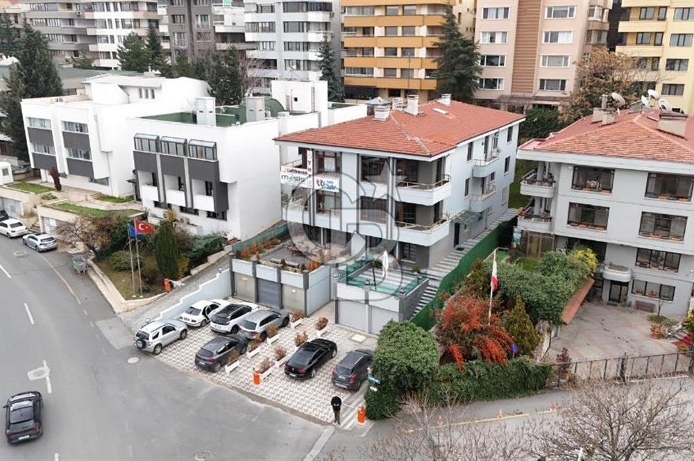 ANKARA UĞUR MUMCU CAD. TABELA DEĞERİ YÜKSEK KİRALIK 3 KATLI OFİS