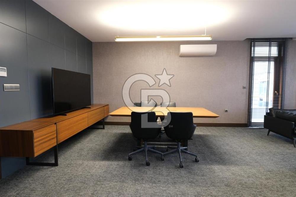 ANKARA UĞUR MUMCU CAD. TABELA DEĞERİ YÜKSEK KİRALIK 3 KATLI OFİS