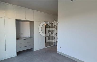 ORTAKENT’TE  SATILIK TAM MÜSTAKİL HAVUZLU VİLLA